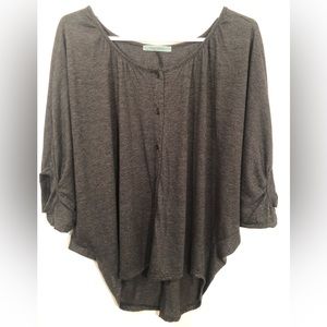 Pelton Top Boxxy Fit with Bat Wing Sleeves Black and Gray Stripes button down